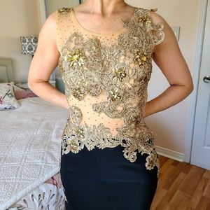 Long Black Gold Sequin Prom Gala Event Dress